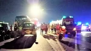 مصر.. مقتل 12 شخصاً في حادث سير 