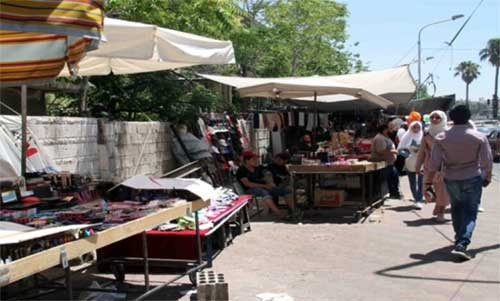 محافظة دمشق تؤكد على إزالة الإشغالات وضبط المخالفات المرورية