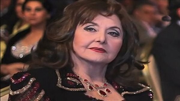 الفنانة الكبيرة ليلى طاهر تعتزل الفن الى غير رجعة 