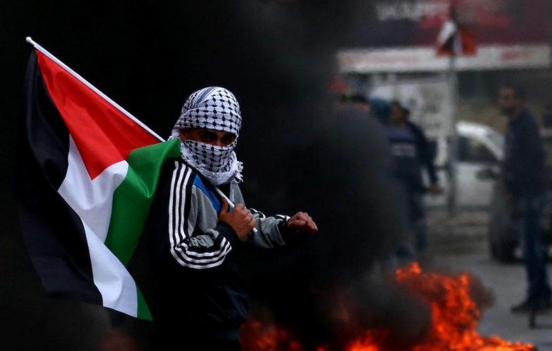 فلسطين تنتفض ضد الاحتلال نصرة للأسرى وعشرات الإصابات بين المدنيين الفلسطينيين