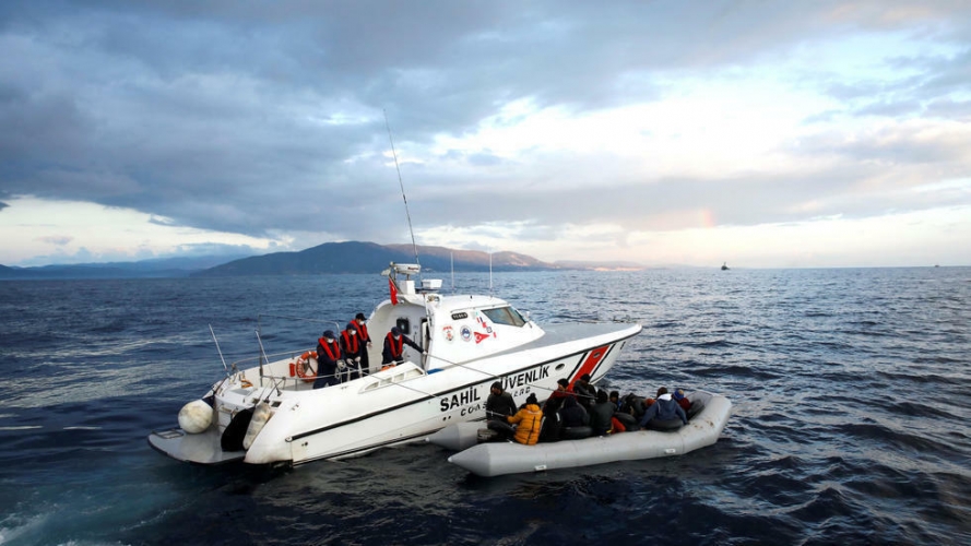 اليونان تحتج على الصيد غير القانوني الذي تقوم به قوارب تركية بمياهها الإقليمية