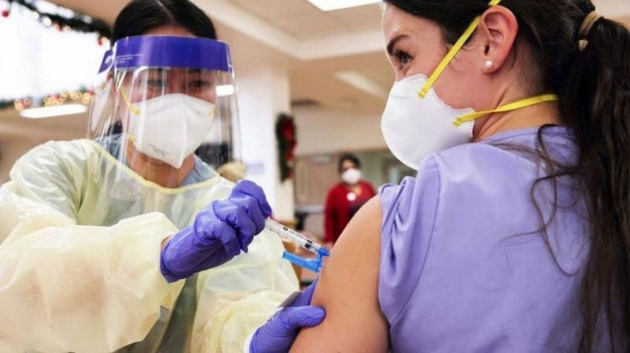 اليابان تعلن تفوقها على أميركا من حيث معدل التطعيم ضد 