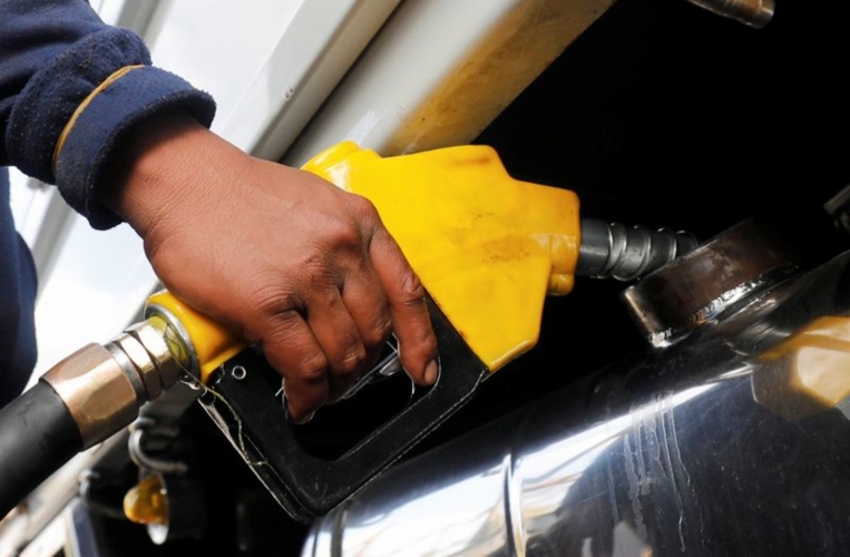 وزارة البترول المصرية ترفع أسعار المحروقات بعد زيادة أسعار النفط عالميا