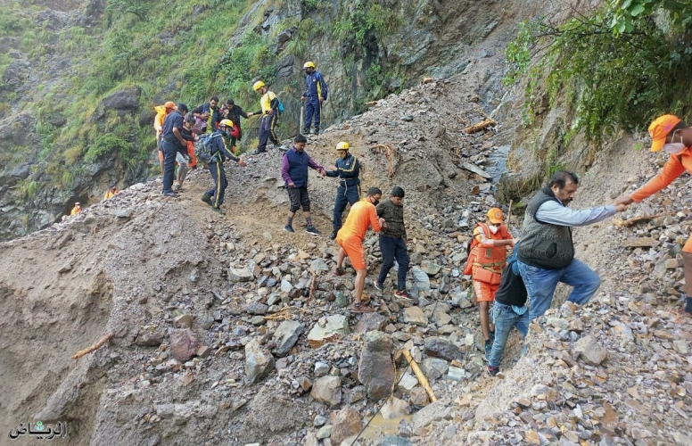 أ.ف.ب: 85 قتيلا في الهند و31 في النيبال بفيضانات وحوادث انزلاق للتربة