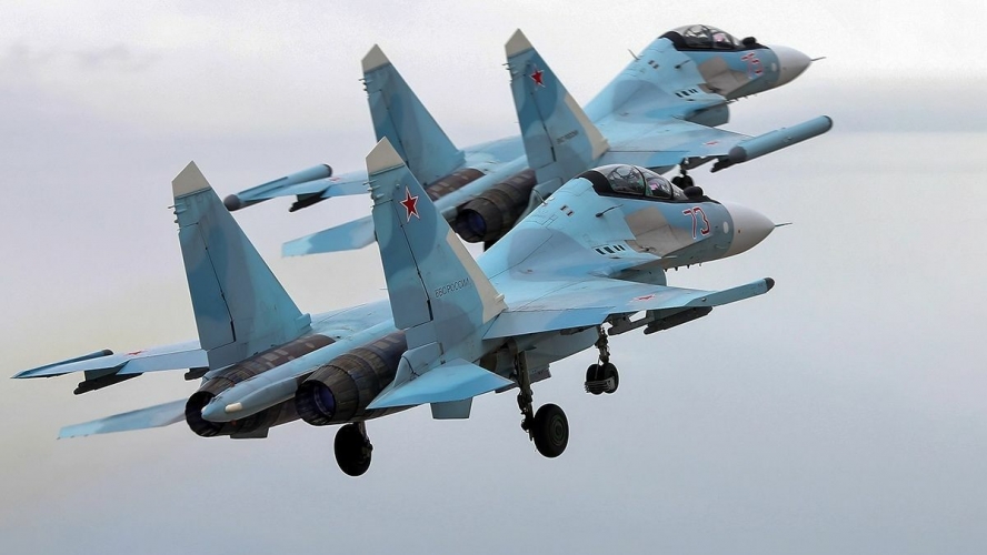 مقاتلتان روسيتان تمنعان طائرتين أميركيتين من انتهاك المجال الجوي فوق البحر الأسود