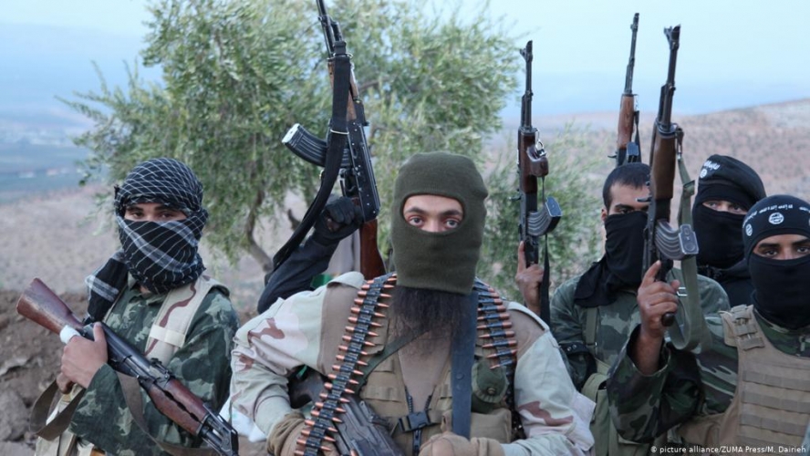 بيان من 11 تنظيم إرهابي أجنبي في محافظة إدلب ... ماذا يحدث..؟