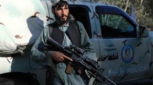 الحكومة الأفغانية التي شكلتها طالبان تحظر التعامل بالعملات الأجنبية في البلاد   