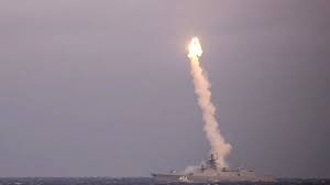 بوتين يعلن إجراء اختبار ناجح لإطلاق رشقة من الصواريخ الفرط صوتية