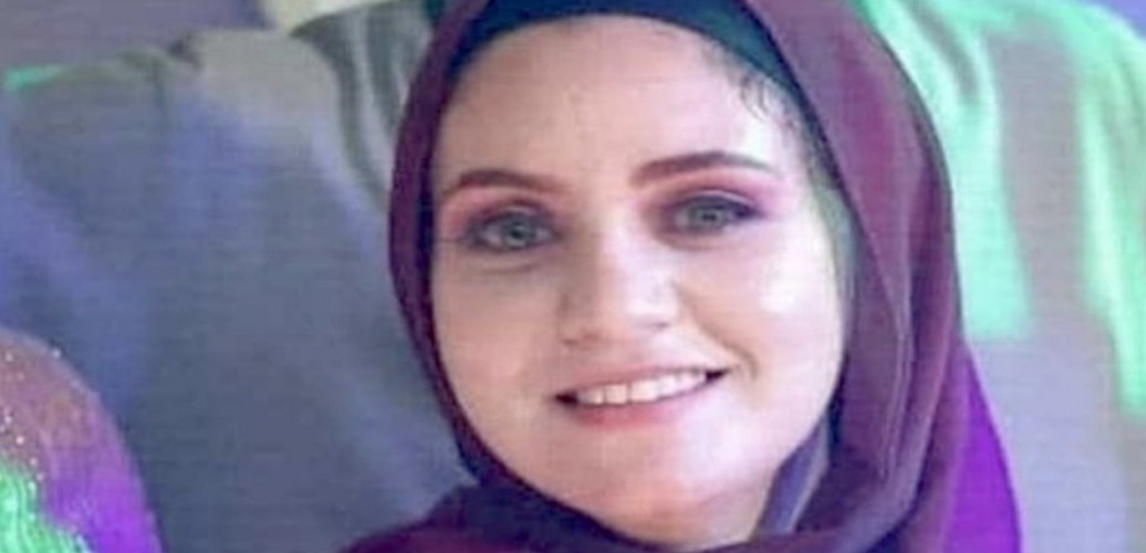فتاة مصرية (17) عاما ضحية الابتزاز الإلكتروني..نشطاء حق بسنت لازم يرجع