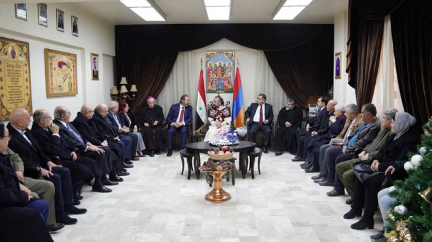 الرئيس الأسد يهنئ أبناء الطائفة الأرمنية الأرثوذكسية بعيد الميلاد المجيد