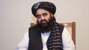 وزير الخارجية الأفغانية في حكومة طالبان يصل طهران لبحث التعاون التجاري والاقتصادي   