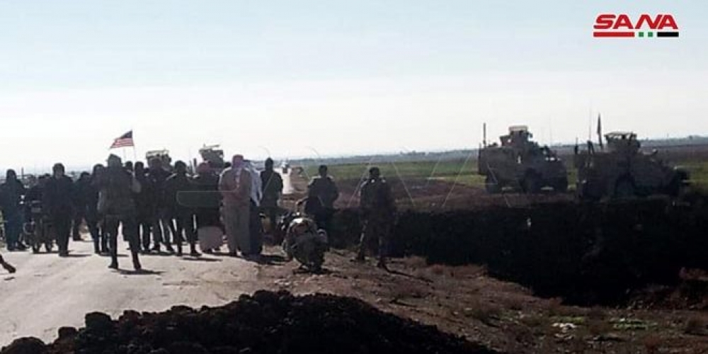 الأهالي والجيش السوري يطردون رتلاً للاحتلال الأمريكي حاول دخول قرية صالحية حرب بريف القامشلي