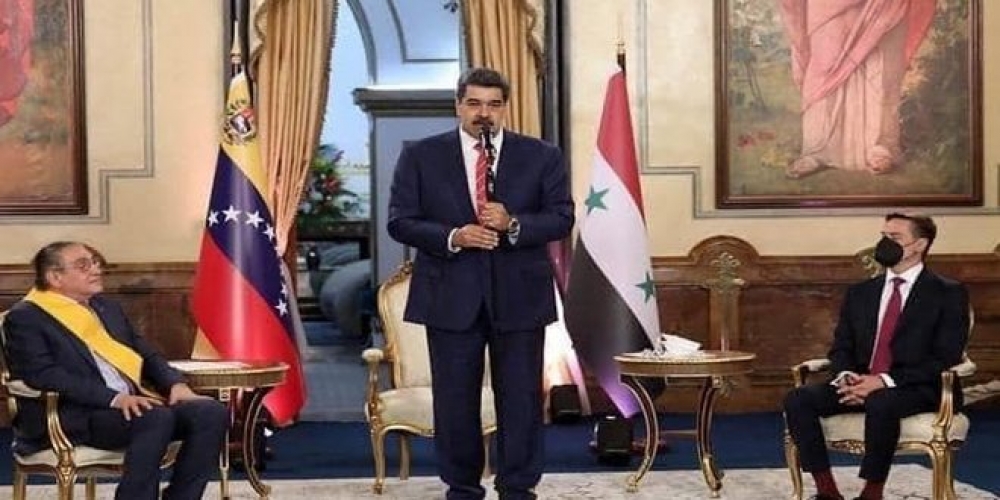 مادورو : سأزور سورية قريباً ونحن معجبون ببطولة شعبها ضد الإرهاب