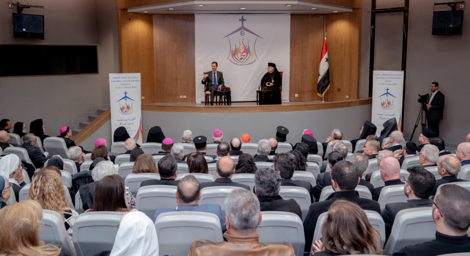 الرئيس الأسد يلتقي ممثلي الجمعيات والمؤسسات الإنسانية والاجتماعية والتنموية المشاركين في المؤتمر الكنسي الدولي
