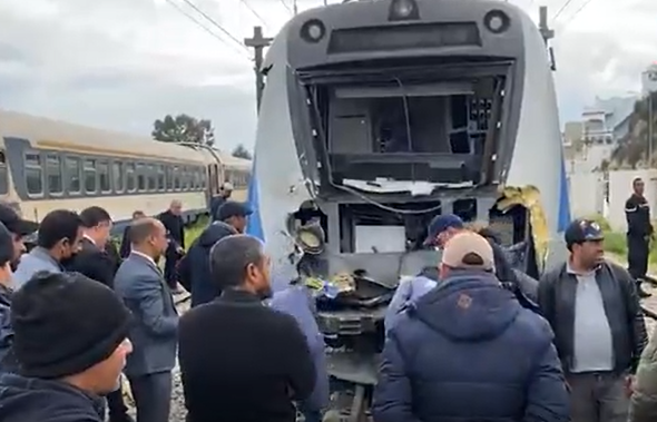 تصادم قطارين في العاصمة التونسية  