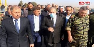 رئيس مجلس الوزراء على رأس وفد حكومي يبدأ زيارة إلى دير الزور للاطلاع على عدد من المشروعات الخدمية والتنموية