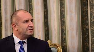 رئيس بلغاريا يرفض تقديم مساعدات عسكرية لأوكرانيا