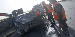 وفاة طفل وسائق سيارة بحادث سير على طريق حمص طرطوس