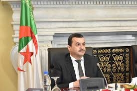 الجزائر تلوح بفسخ عقد الغاز مع إسبانيا إذا قامت بإعادة توجيهه إلى جهة أخرى