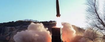 اليابان تعقد اجتماعا وزاريا طارئا بسبب صاروخ كوريا الشمالية الجديد