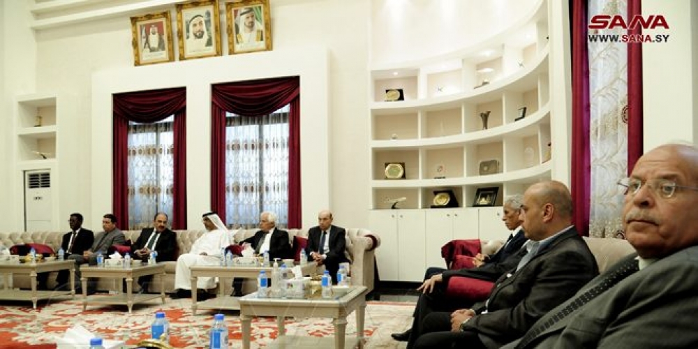 استمرار توافد المعزين بوفاة الشيخ خليفة بن زايد في سفارة الامارات بدمشق