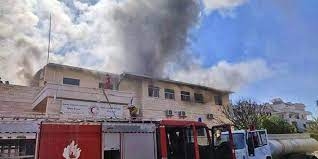 إخماد حريق في مبنى فرع الهلال الأحمر بحماة والأضرار مادية