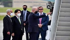 الرئيس الأمريكي جو بايدن يصل إلى اليابان في زيارة رسمية