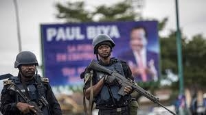 مقتل 24 مدنيا وإصابة نحو 60 آخرين في هجوم لمسلحين غربي الكاميرون