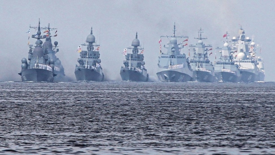 الناتو سيزيد عدد قواته شرق أوروبا الى 300 الى 500 الف جندي وكندا ترسل سفن حربية الى البلطيق