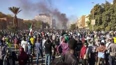 السودانيون يستعدون لتظاهرات حاشدة ضد السلطة العسكرية اليوم