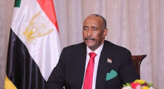 رئيس الوزراء الأثيوبي يلتقي رئيس المجلس الانتقالي السوداني عبد الفتاح البرهان و يبحثان القضايا الإقليمية والثنائية الراهنة