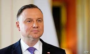 وكالة الأمن الداخلي البولندية تعتقل مواطن بولندي لدعوته لاغتيال الرئيس ورئيس الوزراء