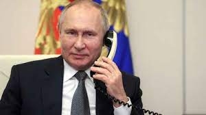 الرئيس الروسي يبحث في اتصال هاتفي مع نظيره البيلاروسي مسائل الترانزيت إلى كالينينغراد