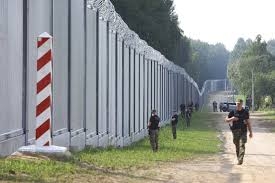 بولندا أكثر من 7 آلاف مهاجر حاولوا عبور الحدود هذا العام