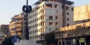 مجلس مدينة حمص: بدء تركيب الساعة القديمة ضمن ساحة الشهداء
