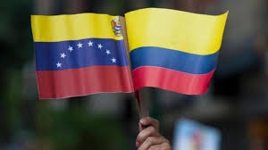 عودة العلاقات الدبلوماسية رسمياً بين فنزويلا وكولومبيا بعد قطيعة دامت 3 سنوات