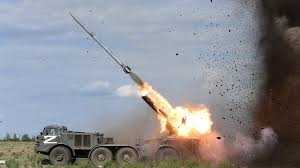الدفاع الروسية..مقتل أكثر من 450 جندي اوكراني و تدمير 7 زوارق عالية السرقة و عشرات الآليات والمواقع