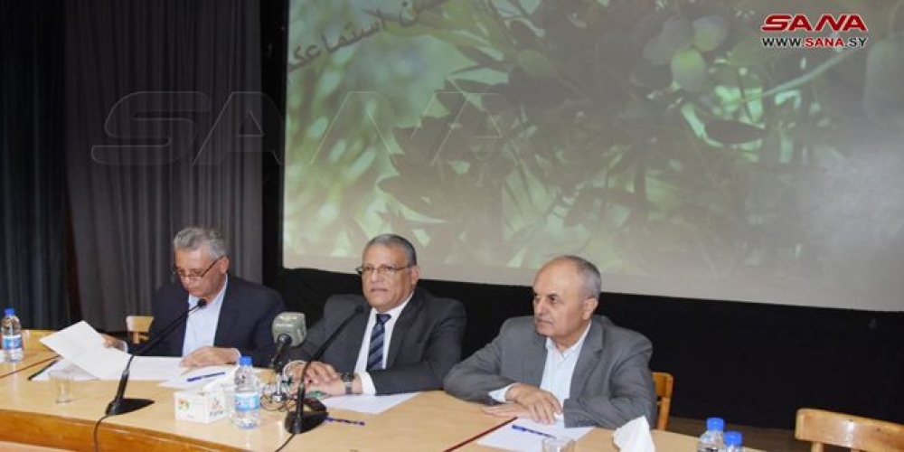 وزير الزراعة في طرطوس للاستماع إلى مطالب مزارعي الزيتون وأصحاب المعاصر في المحافظة