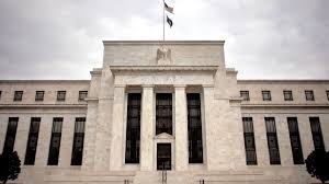 رغم رفع أسعار الفائدة مرتين .. الاحتياطي الفيدرالي الأمريكي: يجب رفع أسعار الفائدة بشكل كبير