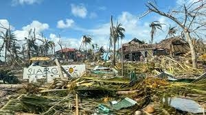 ست ضحايا وفقدان آخرين إثر اجتياح الإعصار الهائل نورو الفلبين
