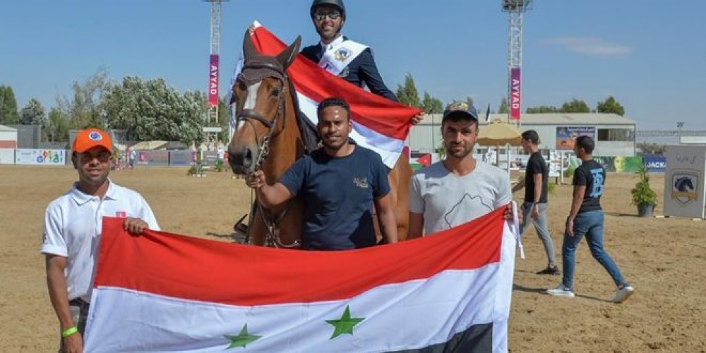 فرسان سورية يحققون نتائج متقدمة في الجولة الأولى لبطولة عياد الدولية لقفز الحواجز في الأردن