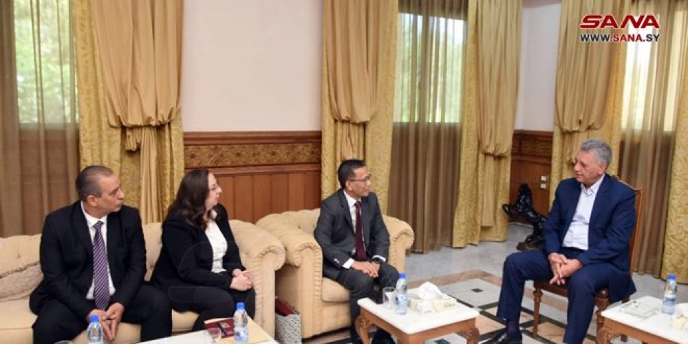 سفير إندونيسيا يبحث في طرطوس سبل زيادة التعاون الاقتصادي والتجاري