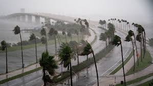 مليوني عميل في فلوريدا الأمريكية بدون كهرباء بسبب الإعصار إيان   