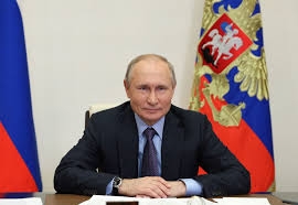 الرئيس الروسي فلاديمير بوتين يعلن فرض حالة الطوارئ في مقاطعتي خيرسون و زابورجيه وجمهوريتي دونيتسك ولوغانسك.