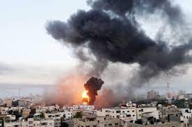 طائرات الاحتلال الاسرائيلي تقصف موقعًا للمقاومة وسط قطاع غزة بـ 20 طن من المتفجرات