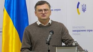 وزير الخارجية الأوكراني يتعرض للسخرية على 