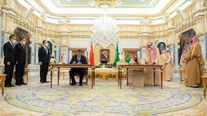 السعودية و الصين يوقعان اتفاقية شراكة استراتيجية شاملة بين البلدين