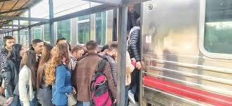 وزارة النقل.. وضع عربات إضافية للقطارات المتوجهة من اللاذقية إلى طرطوس  