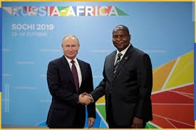 وفد برئاسة رئيس حكومة جمهورية أفريقيا الوسطى يزور روسيا