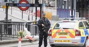 ارتفاع الإصابات جراء إطلاق نار خارج كنيسة في لندن إلى 6 أشخاص